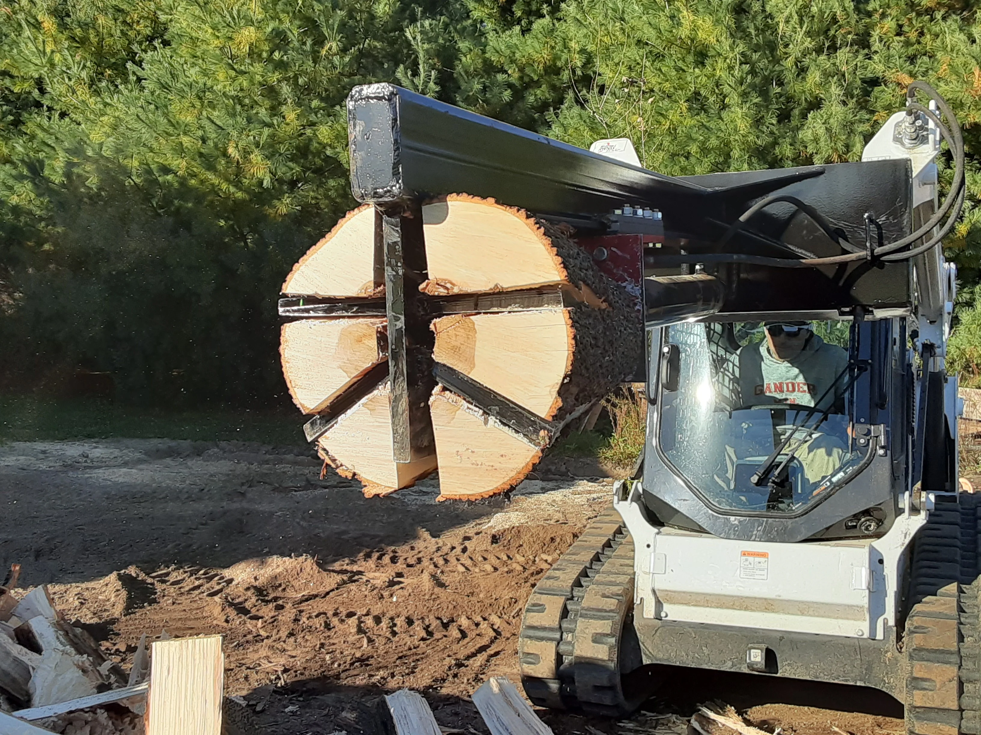 30 Ton Upside Down Skid Steer Log Splitter Attachment 6 Way Wedge (SSUD30-6) - Image 3