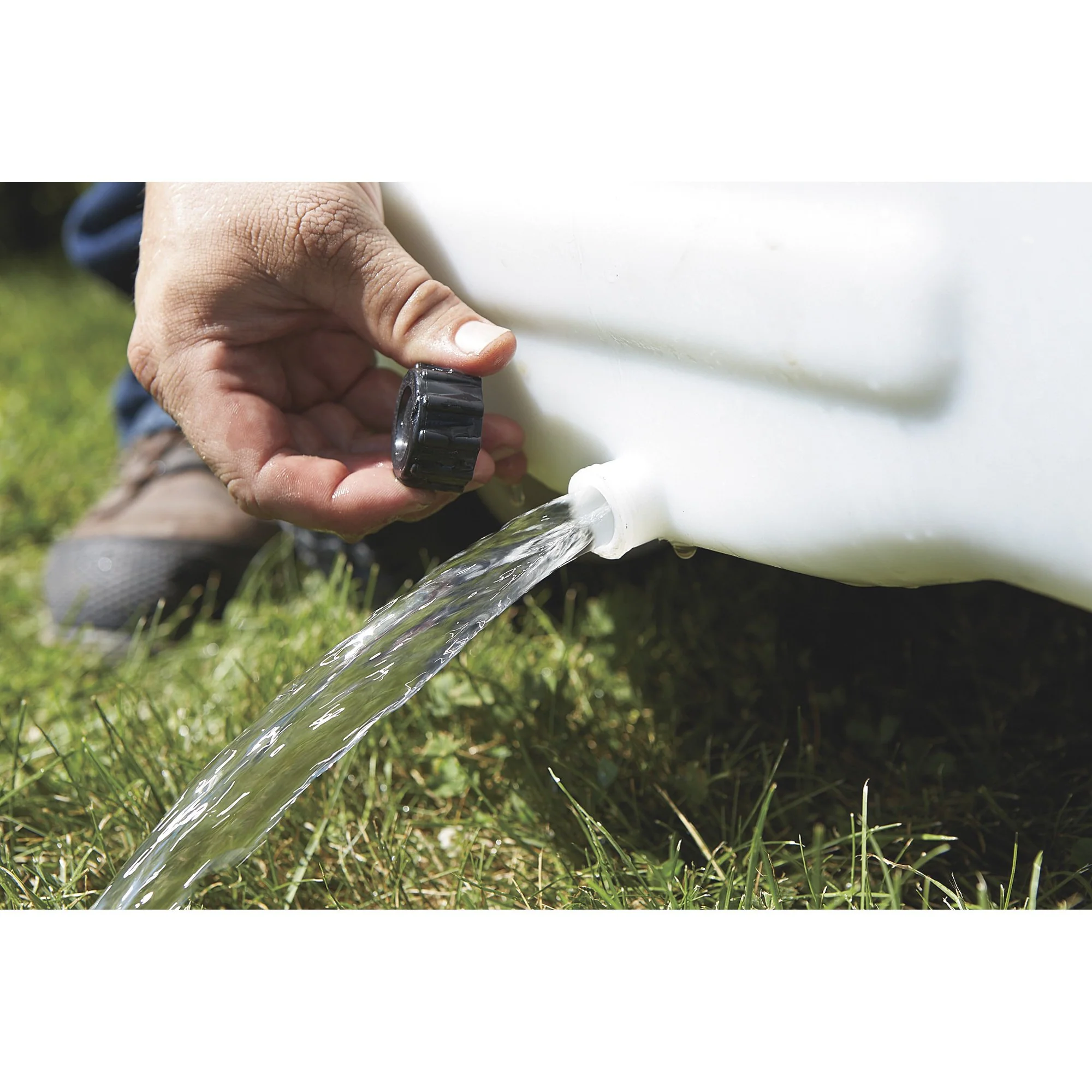 NorthStar® 117L Tow-Behind Trailer Boom Broadcast and Spot Sprayer — 31-Gallon, 2.2 GPM (282785) - Image 17