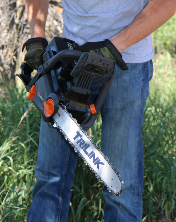 Redback 18" 120-Volt Lithium-Ion Cordless Chainsaw (106493) - Image 7