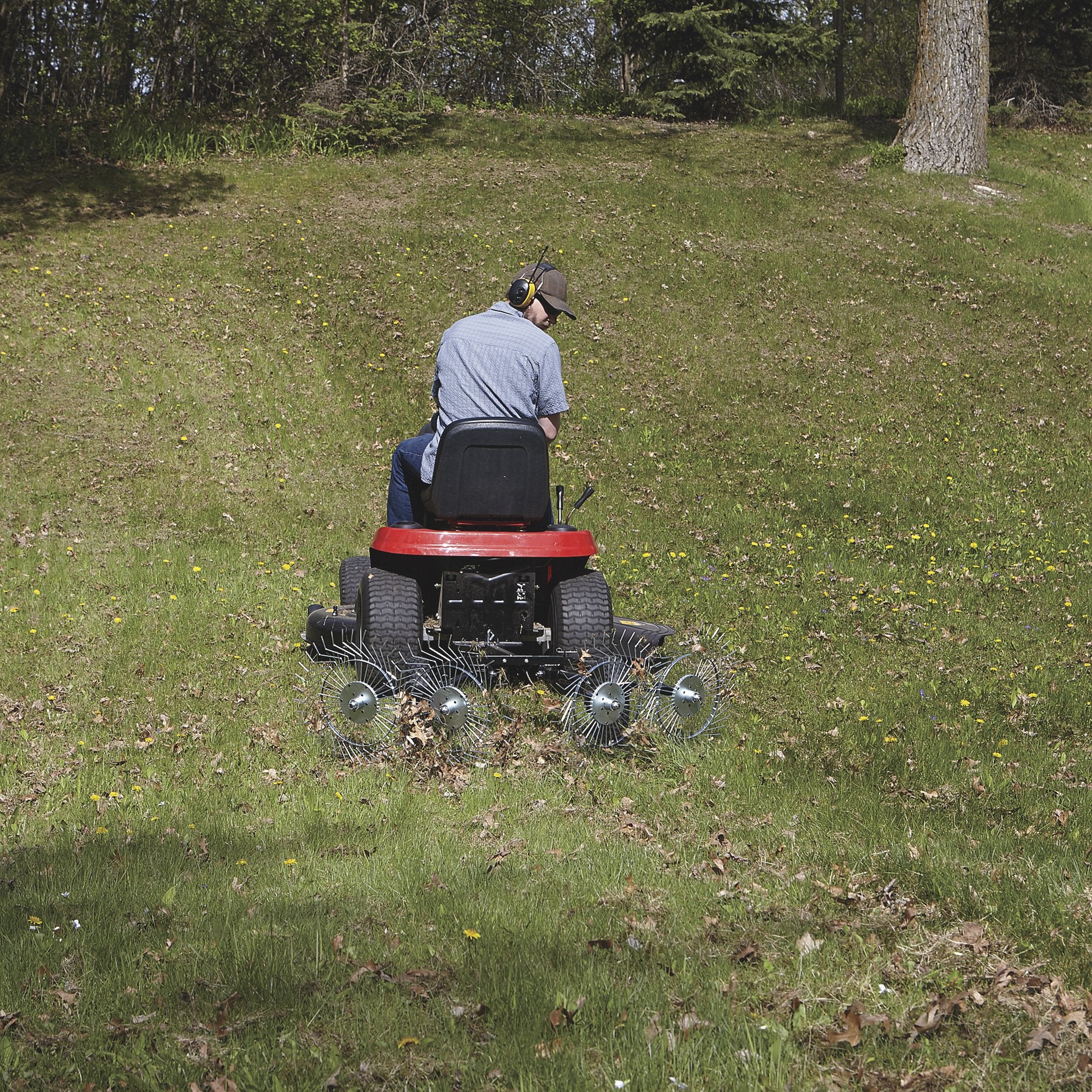 Strongway™ Acreage Rake 48in Dethatcher with 4 Tine Reels (49165) - Image 12