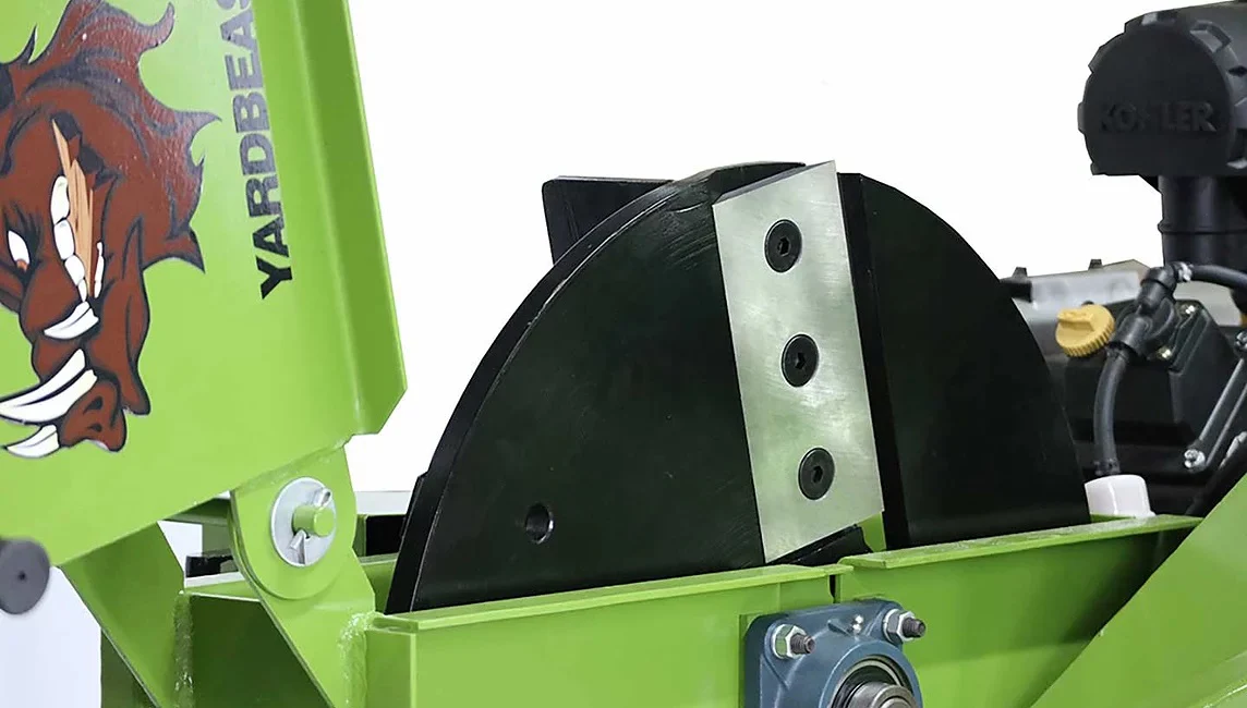 YardBeast (6525KOH) Kohler CH742 747cc 25HP 6.5" Commercial Wood Chipper, The King - Image 4